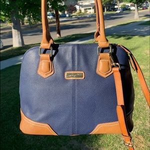 Marc Fisher Purse